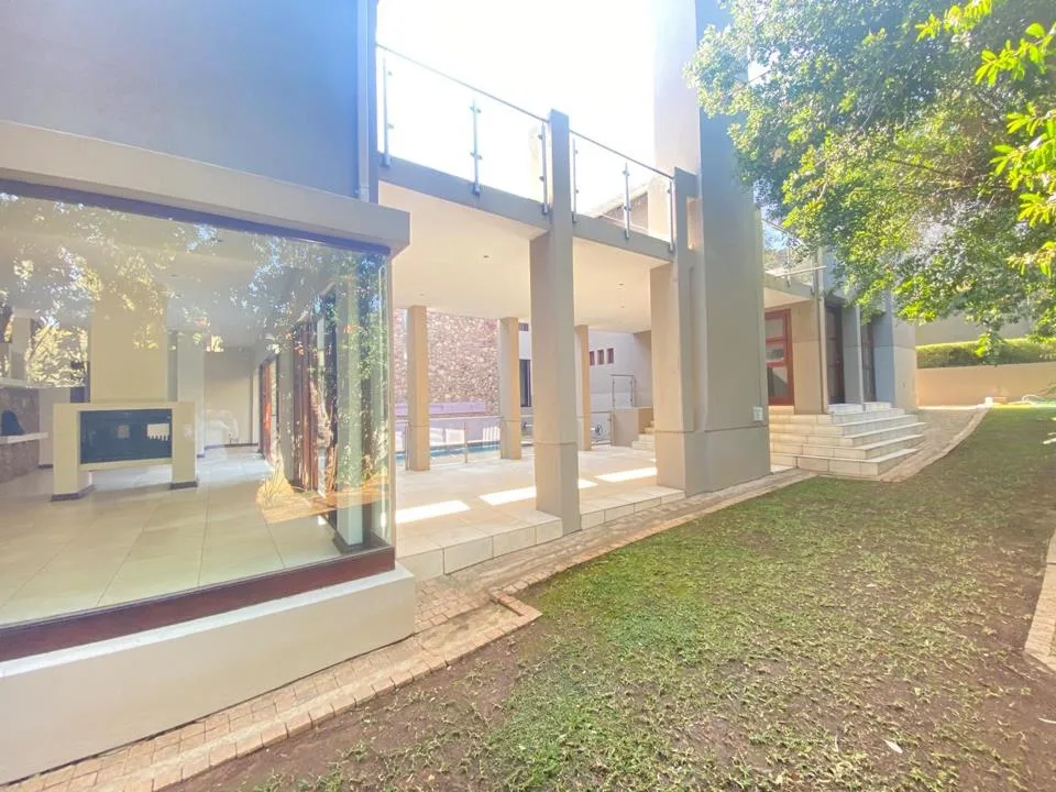 5 Bedroom House to rent in Benmore Gardens