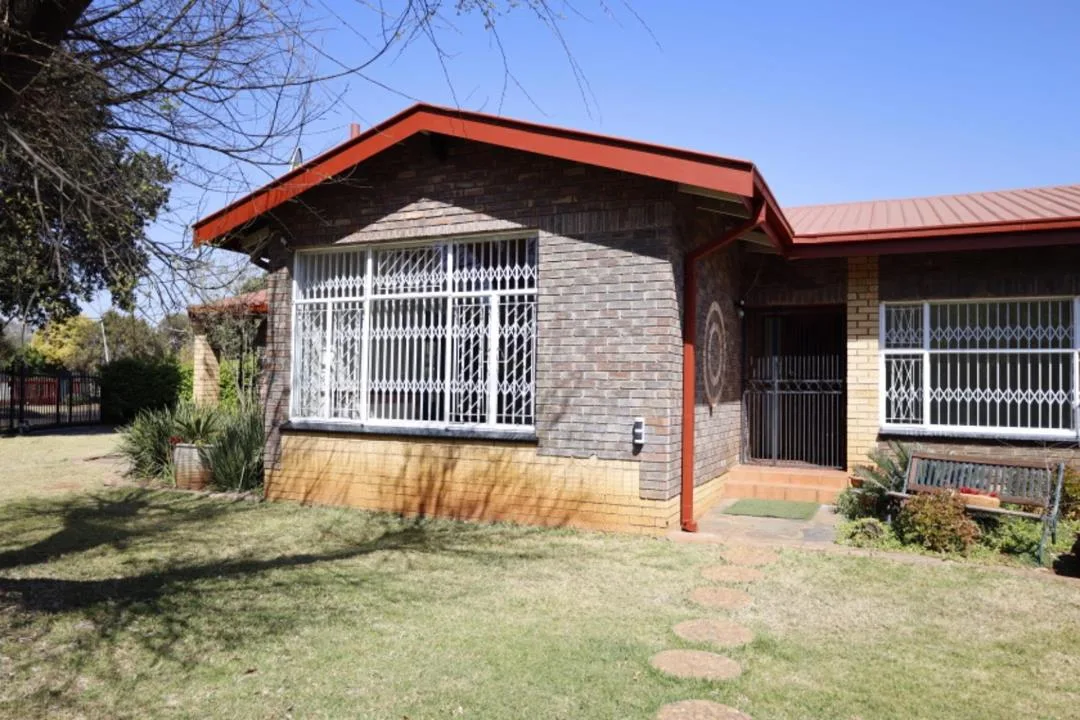 4 Bedroom House to rent in Valhalla
