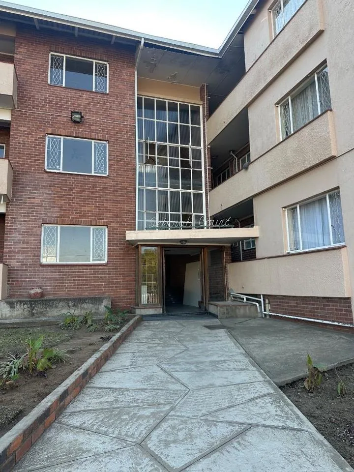 2 Bedroom Apartment / flat to rent in Egerton