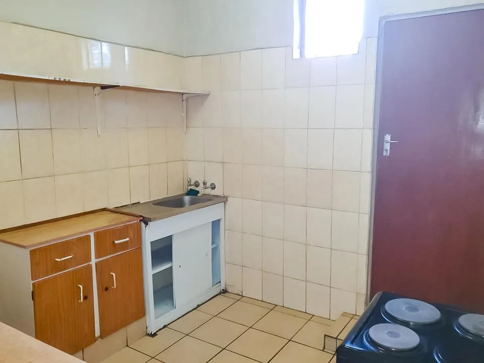 0.5 Bedroom Apartment / flat to rent in Pretoria West