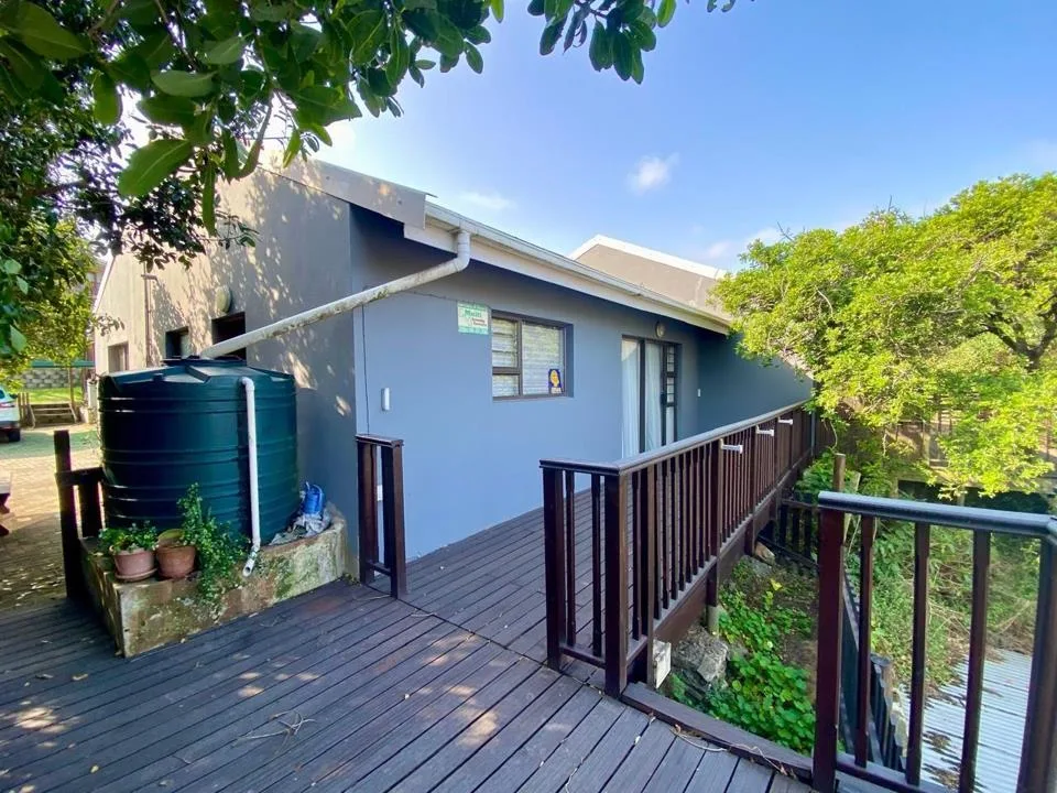 2 Bedroom Apartment / flat for sale in East Bank