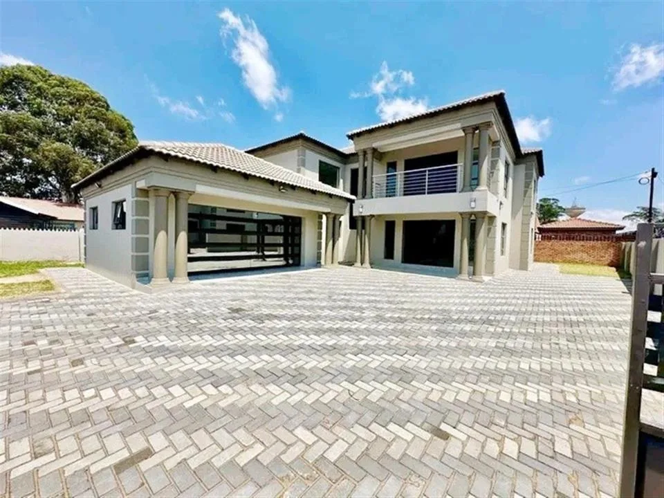 5 Bedroom House to rent in Reyno Ridge