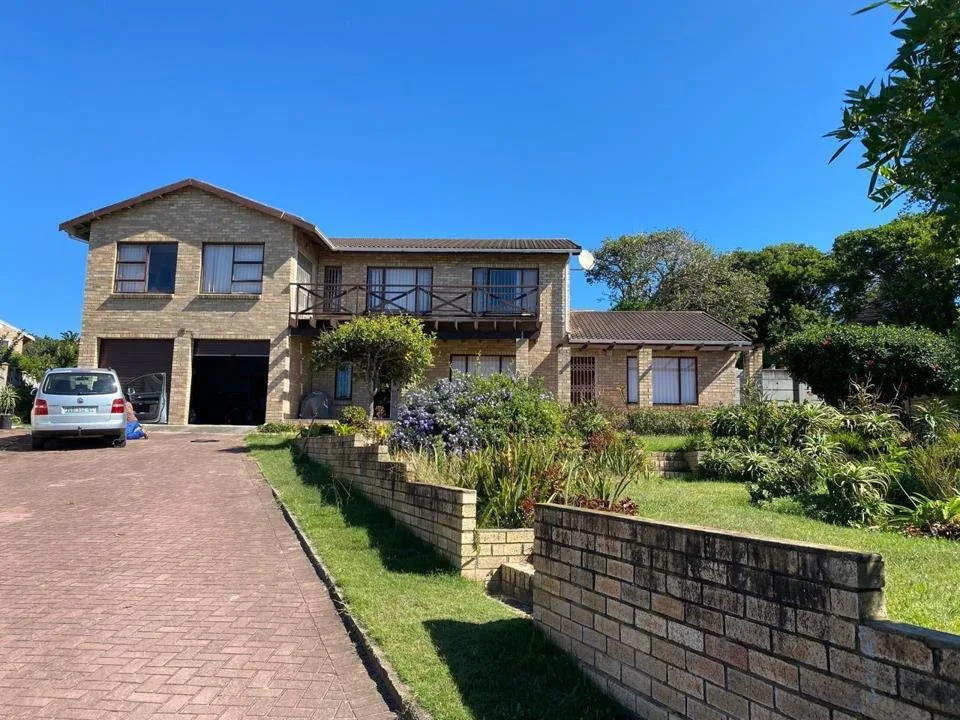 5 Bedroom House for sale in Forest Downs