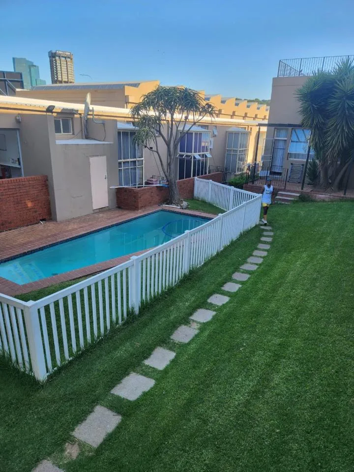 Apartment / flat to rent in Richmond