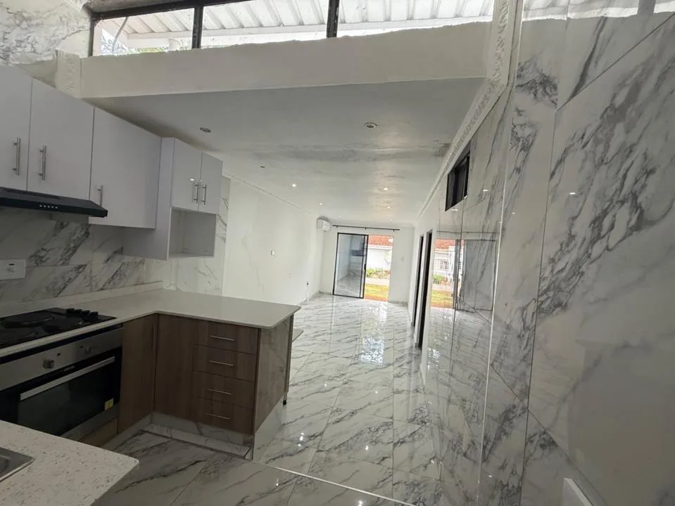 2 Bedroom House to rent in Durban North
