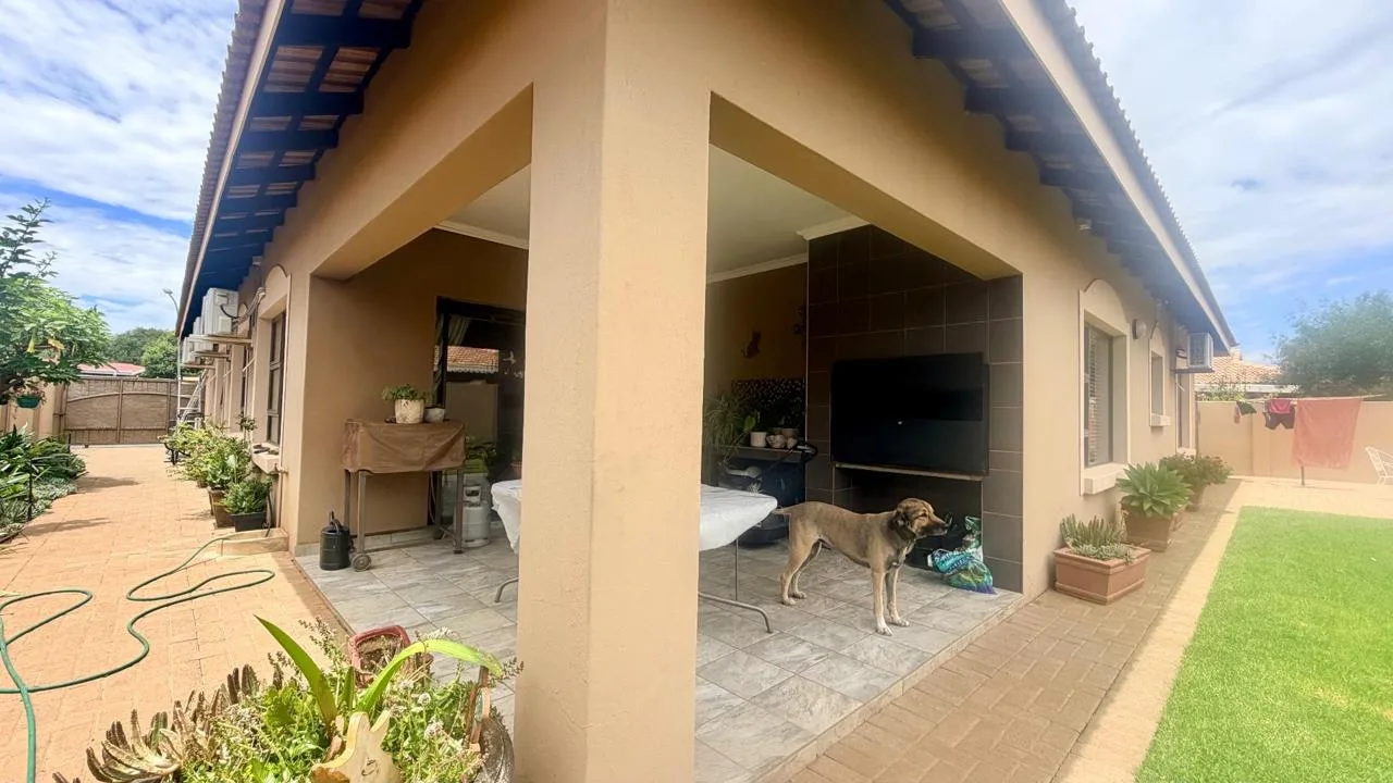 3 Bedroom House for sale in Hadison Park
