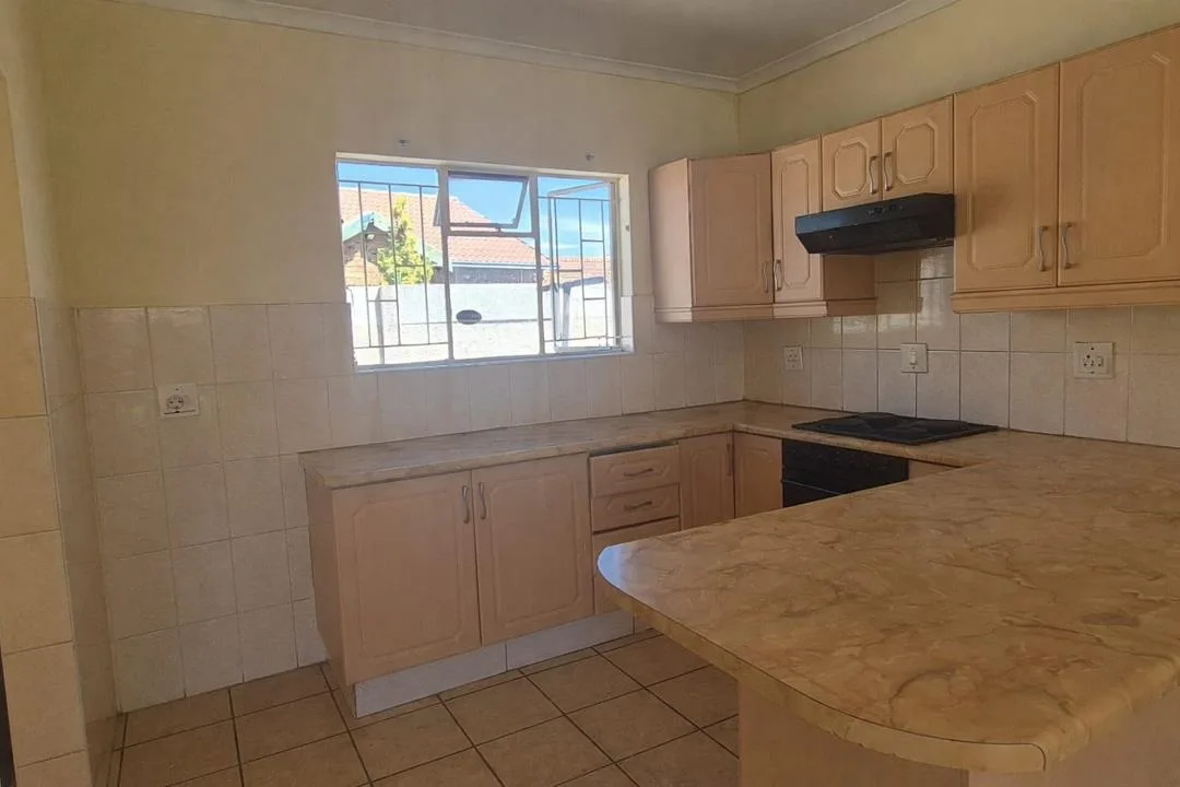 3 Bedroom House to rent in Sunset Park