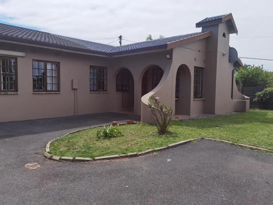3 Bedroom House for sale in Burlington Heights