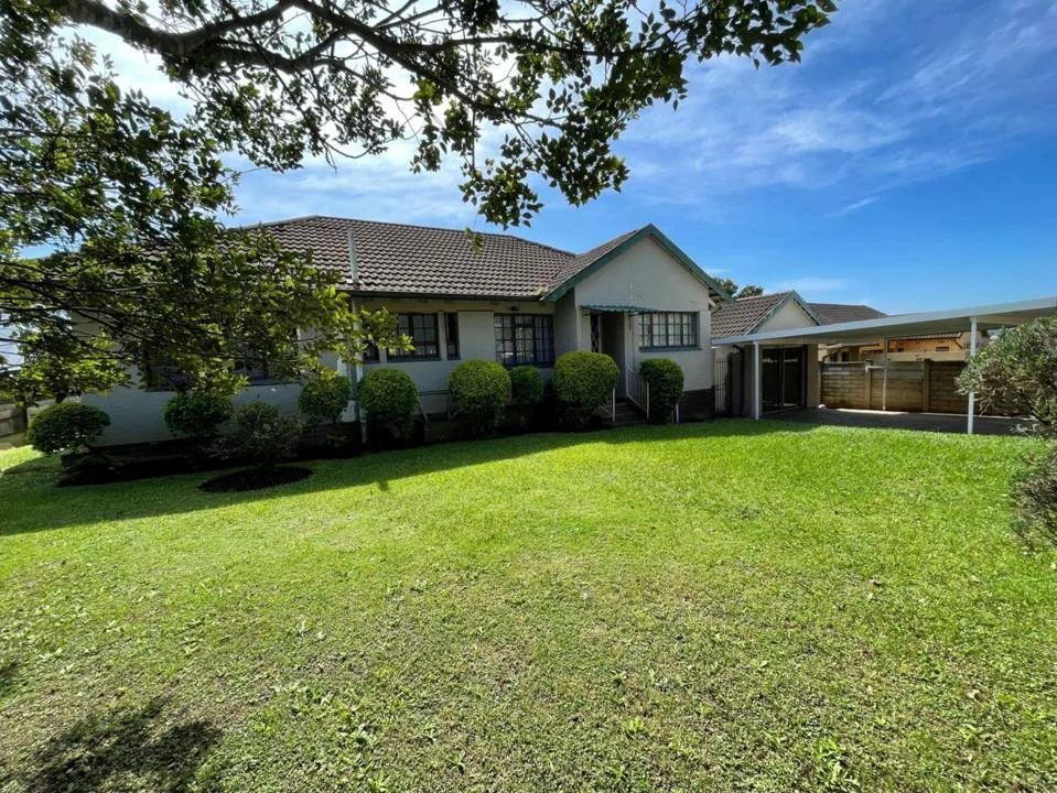 3 Bedroom House for sale in Scottsville Ext
