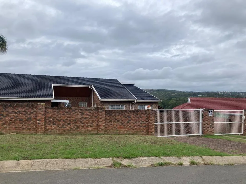 5 Bedroom House for sale in West Bank