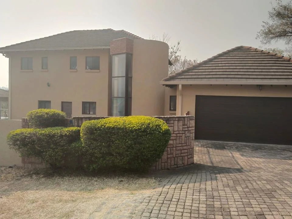 3 Bedroom House to rent in West Acres