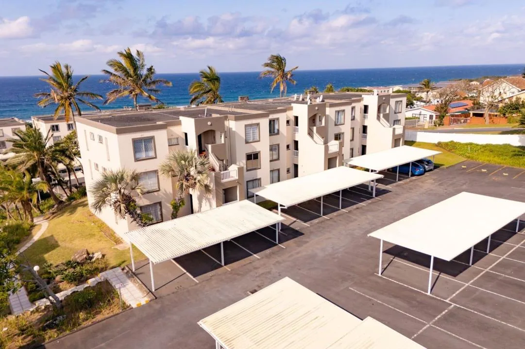 2 Bedroom Apartment / flat to rent in Uvongo Beach
