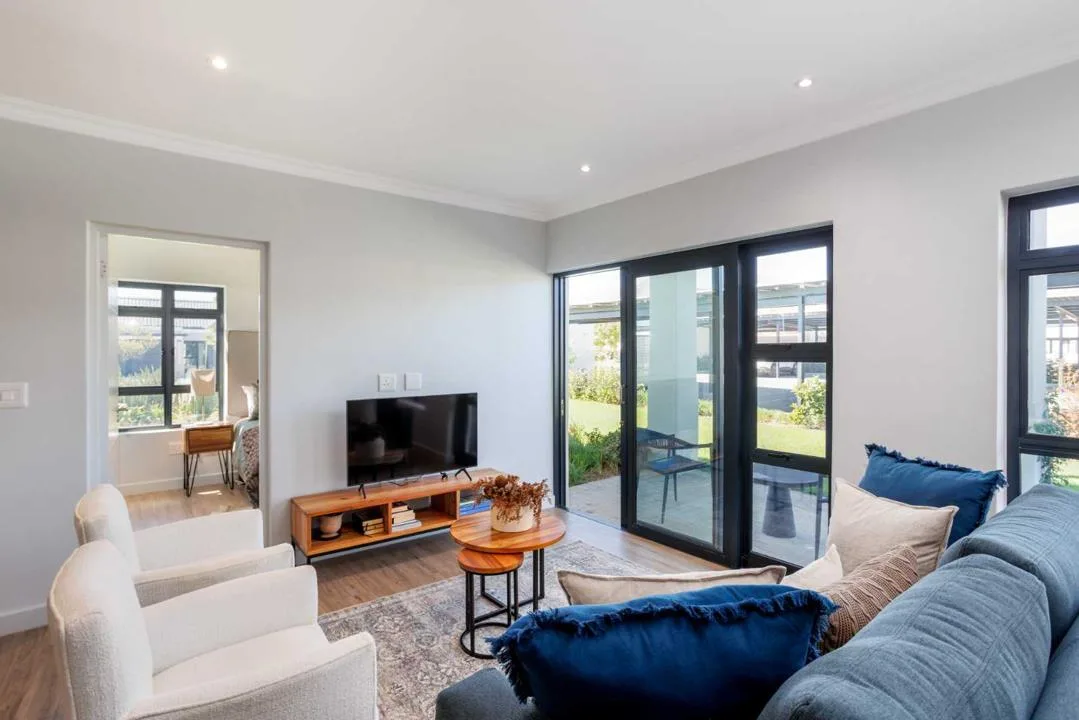 1 Bedroom Apartment / flat for sale in Val de Vie Estate