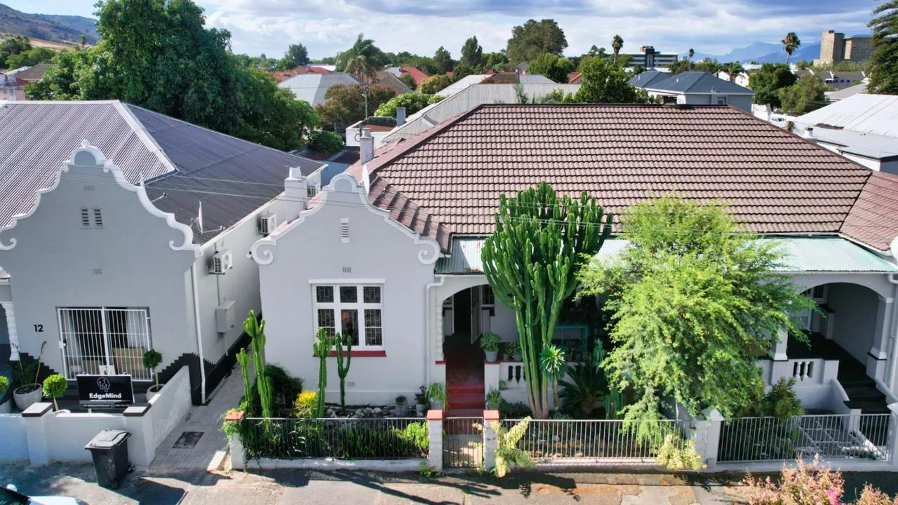 3 Bedroom House for sale in Lemoenkloof