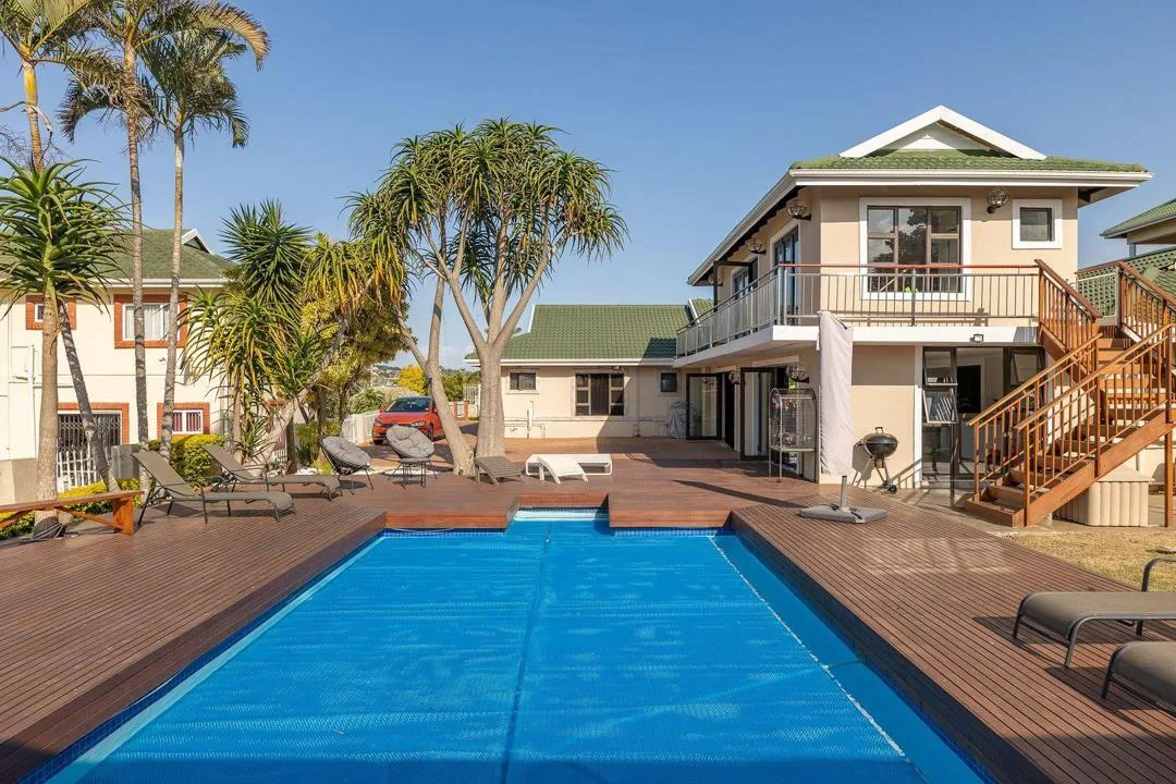 4 Bedroom House for sale in Broadlands