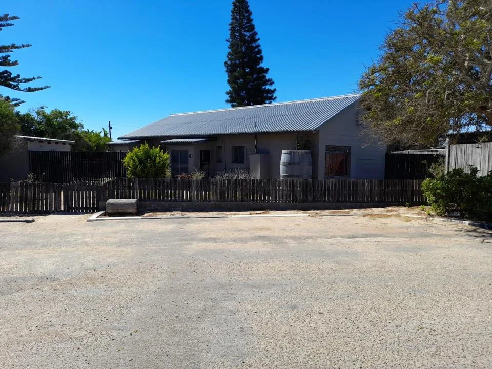 3 Bedroom House for sale in Kleinsee