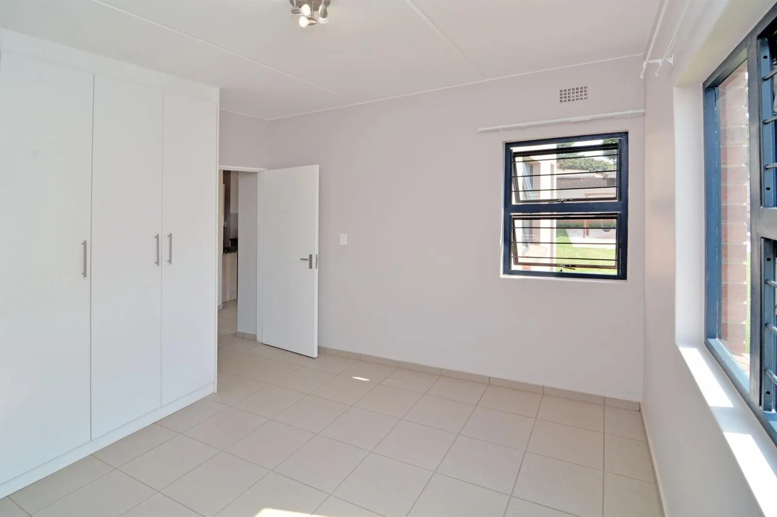 Property for sale in Ravenswood