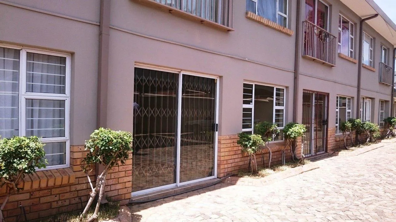 1 Bedroom Apartment / flat for sale in Die Bult