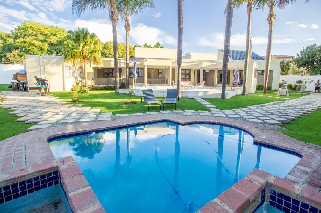 3 Bedroom House to rent in Bryanston