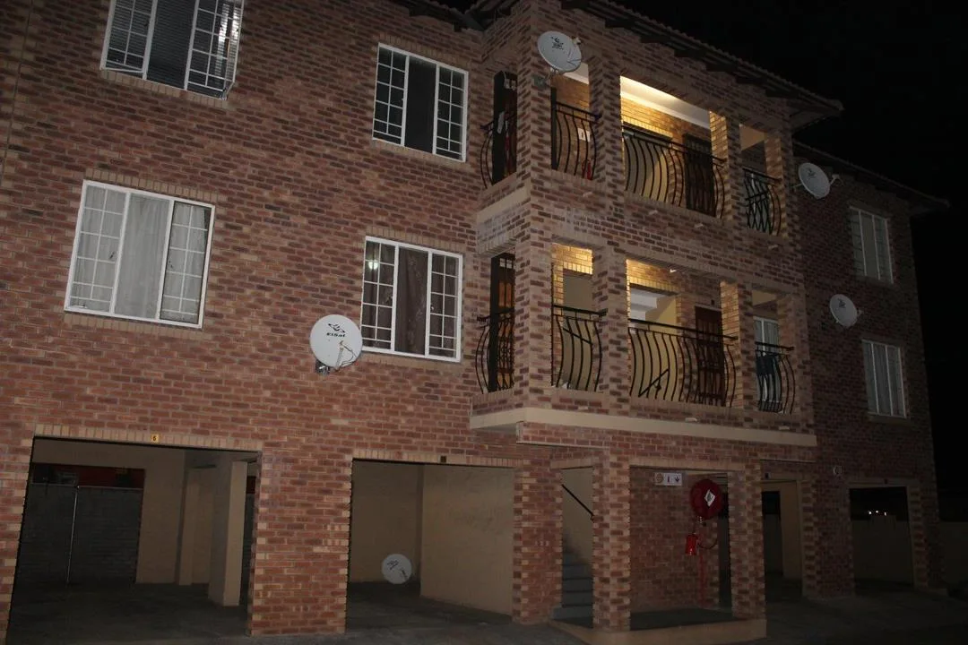2 Bedroom Apartment / flat for sale in Rustenburg Central