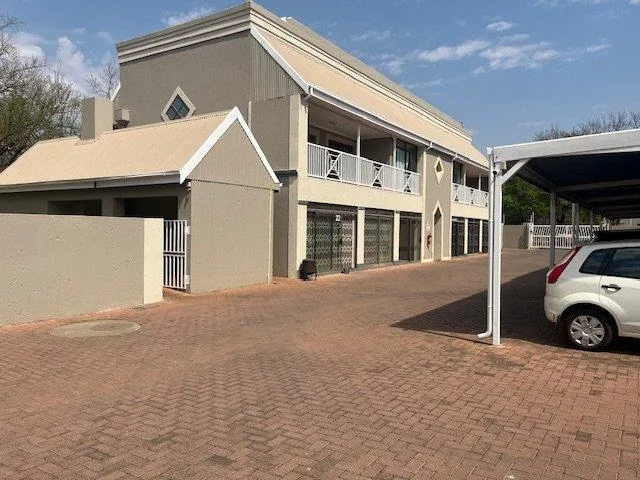 1 Bedroom Apartment / flat for sale in Bult West