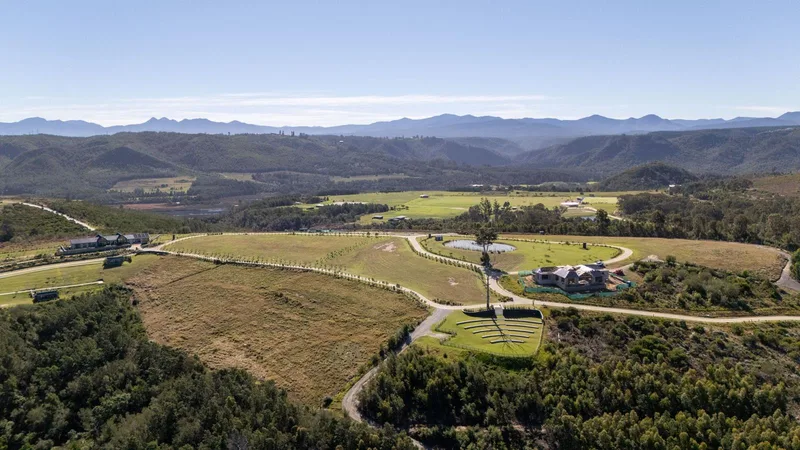 1 639 m² Land available in Eastford