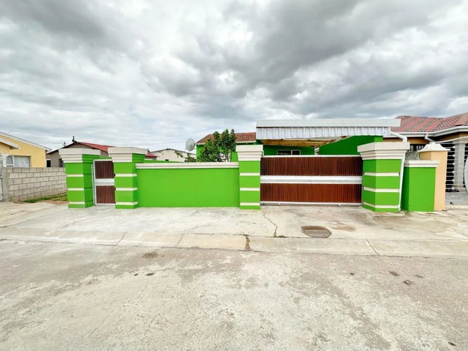 2 Bedroom House for sale in Motherwell Nu 7