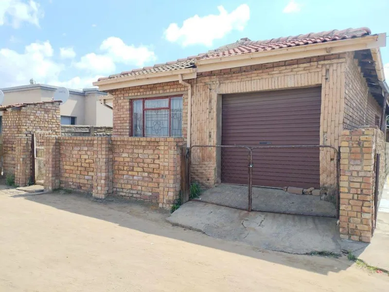 2 Bedroom House for sale in Kwaguqa