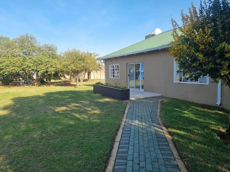 3 Bedroom House for sale in Balfour