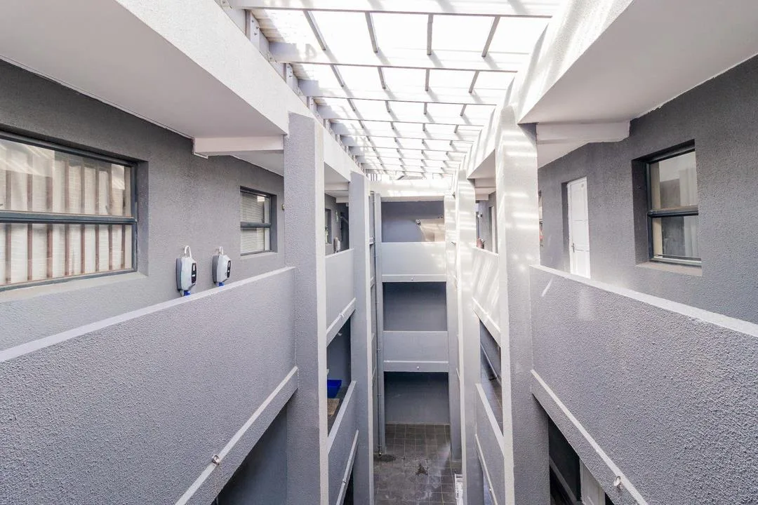2 Bedroom Apartment / flat for sale in Townsend Estate