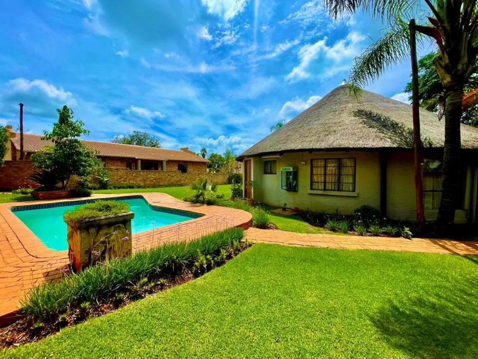 2 Bedroom Apartment / flat for sale in Willowbrook