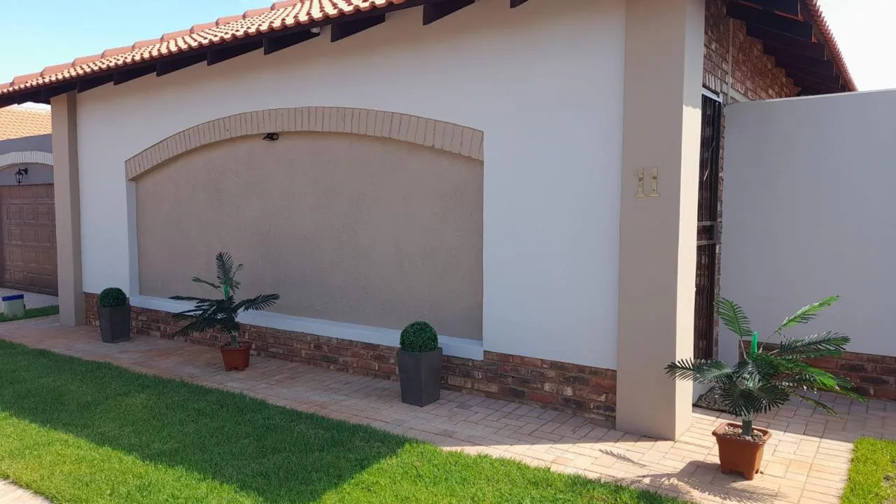 4 Bedroom Townhouse for sale in Flamwood