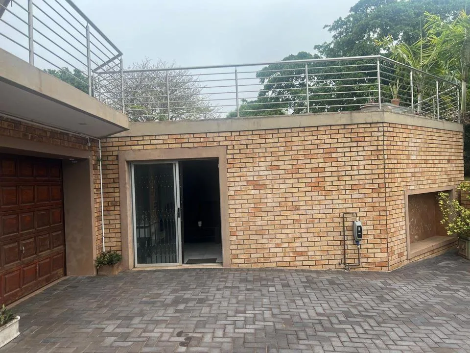 0.5 Bedroom House to rent in Prestondale