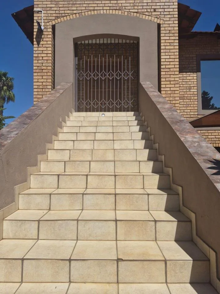 4 Bedroom House for sale in Kuruman