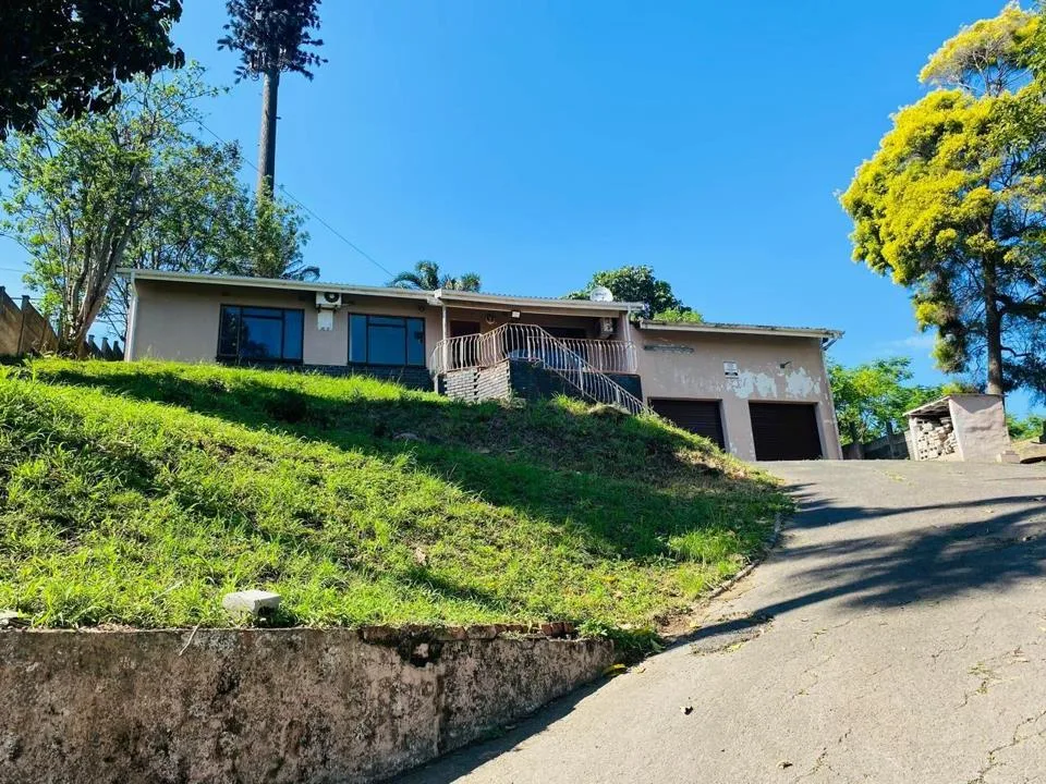 3 Bedroom House for sale in Escombe