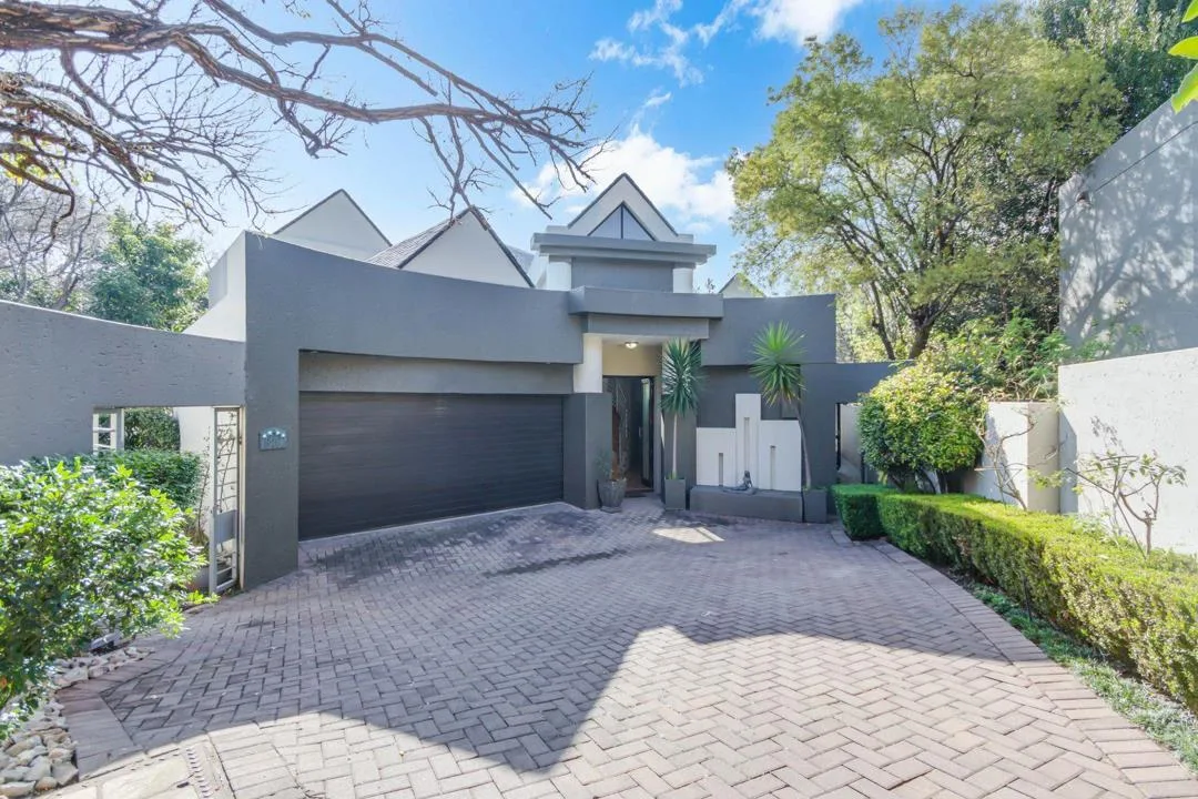 3.5 Bedroom House to rent in Dainfern Golf Estate