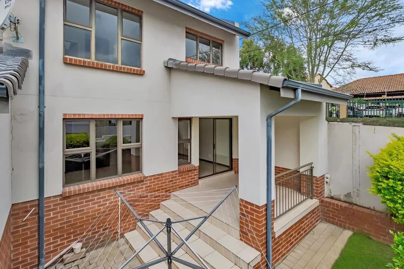 3 Bedroom Townhouse for sale in Fourways