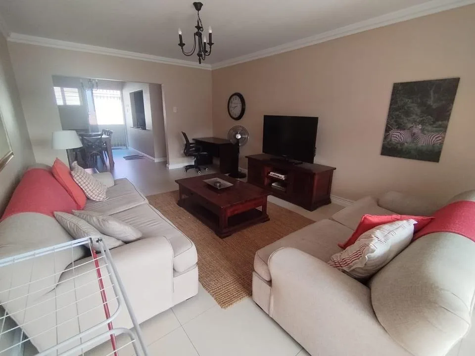 2 Bedroom Apartment / flat to rent in St Georges Park