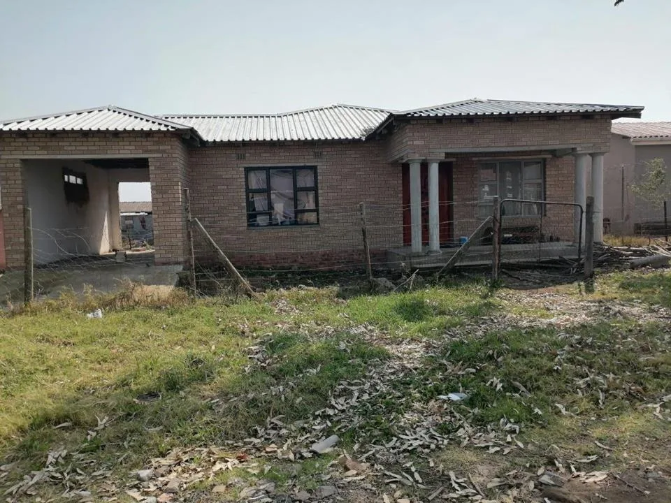 4 Bedroom House for sale in Dimbaza