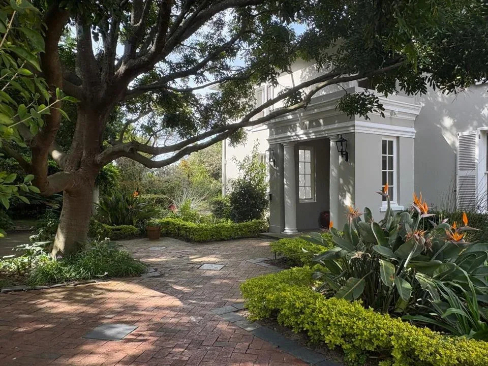 5 Bedroom House for sale in Claremont