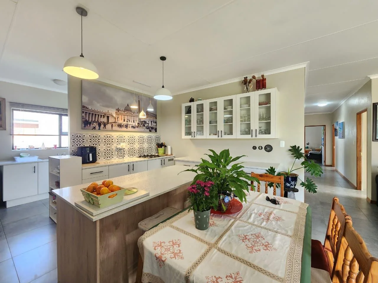 3 Bedroom House in Paradise Beach