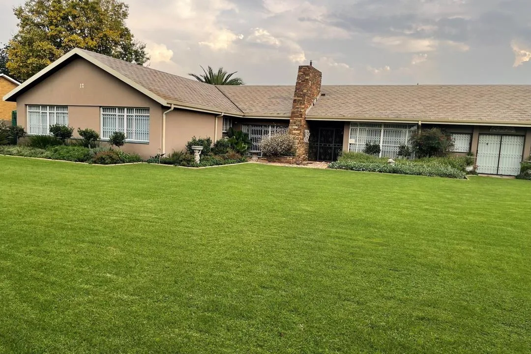 7 Bedroom House for sale in Kinross