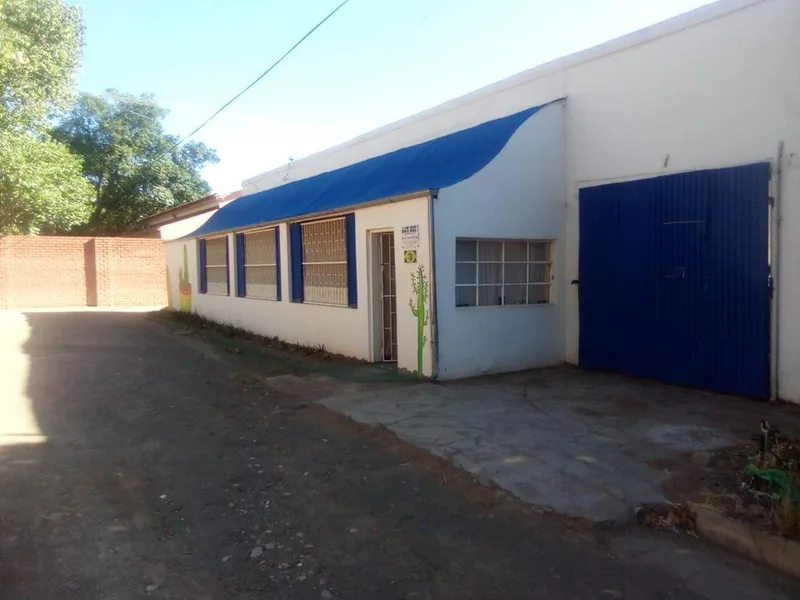 4 Bedroom House for sale in Philippolis