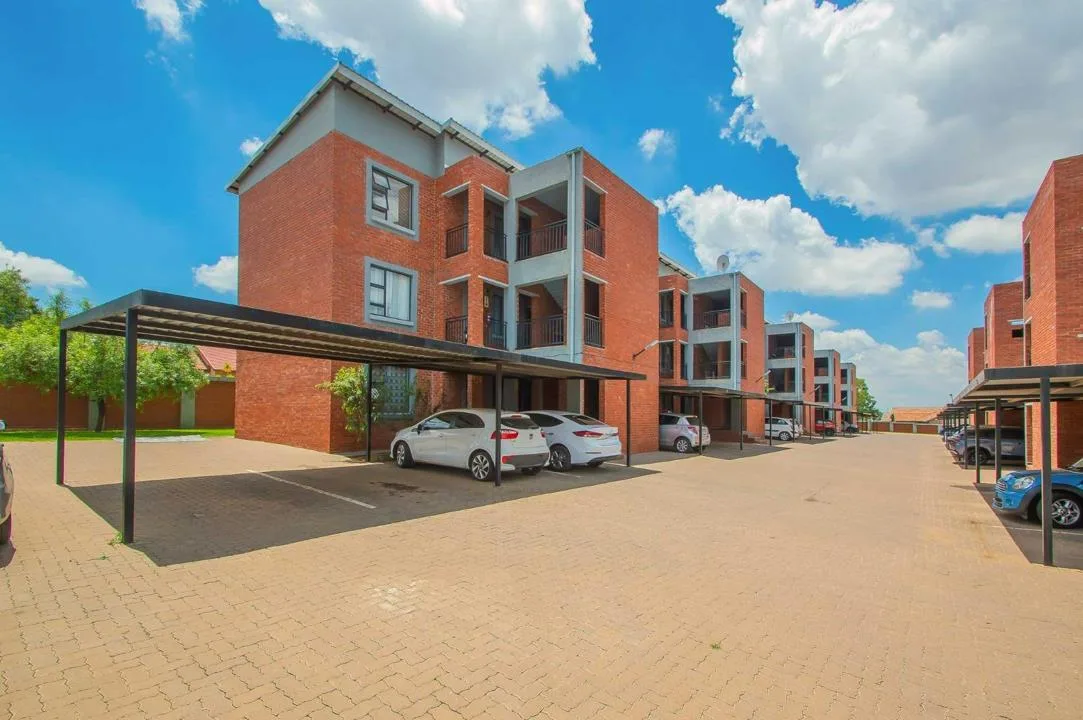 2 Bedroom Apartment / flat for sale in Witpoortjie