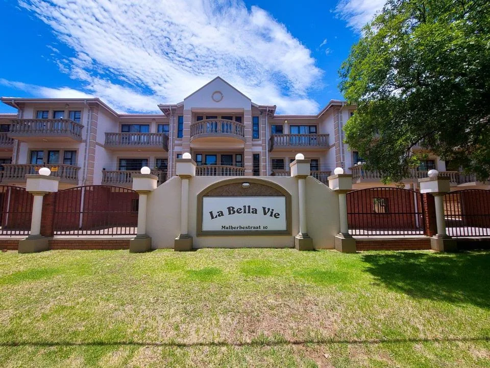 0.5 Bedroom Apartment / flat for sale in Die Bult
