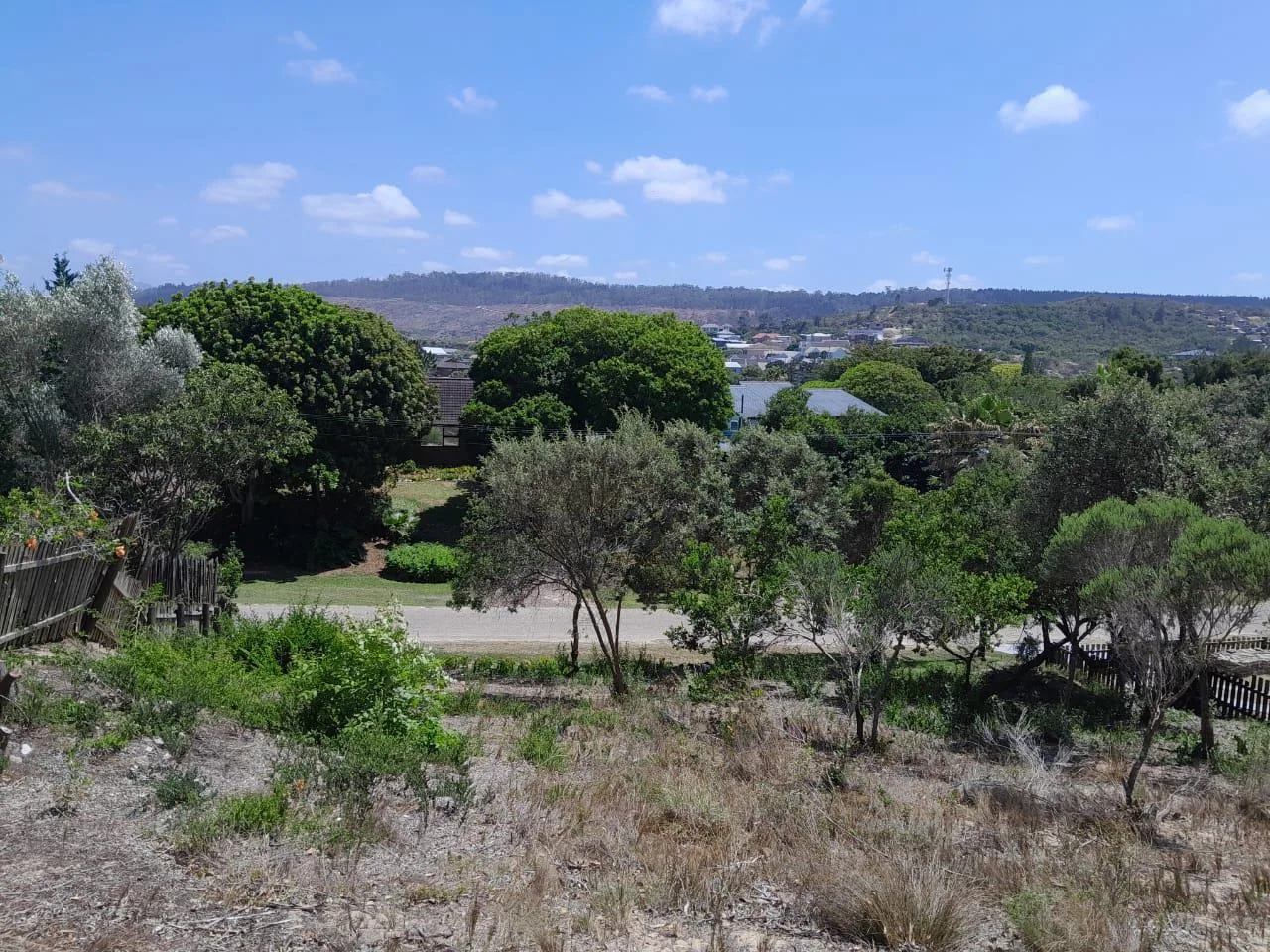 690 m² Land available in Sedgefield Central