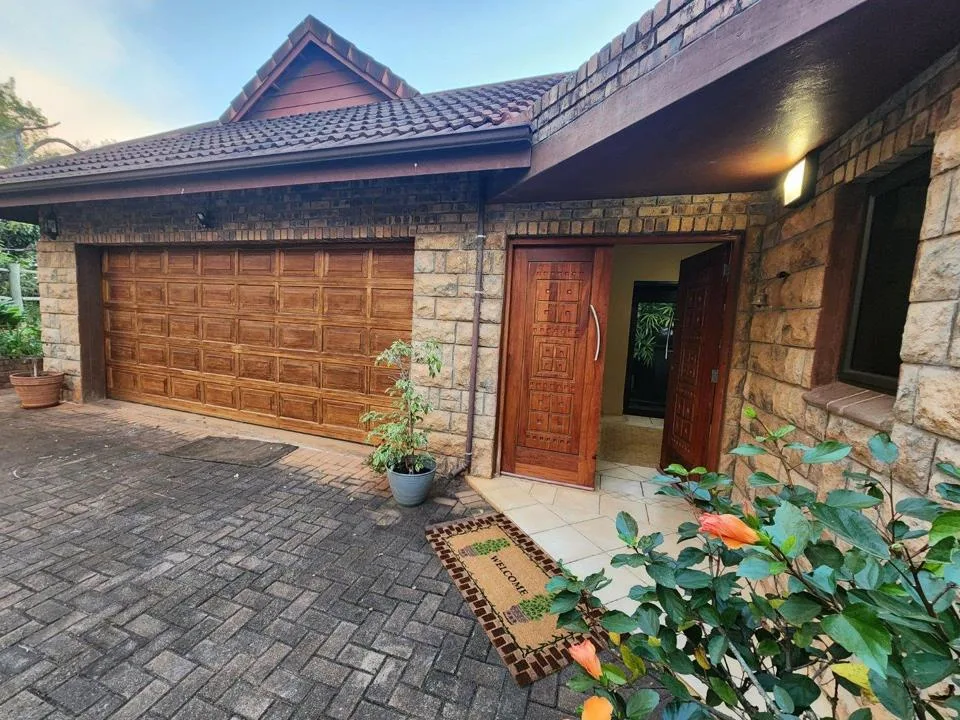 House to rent in White River Country Estate