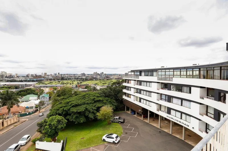 3 Bedroom Apartment / flat to rent in Essenwood