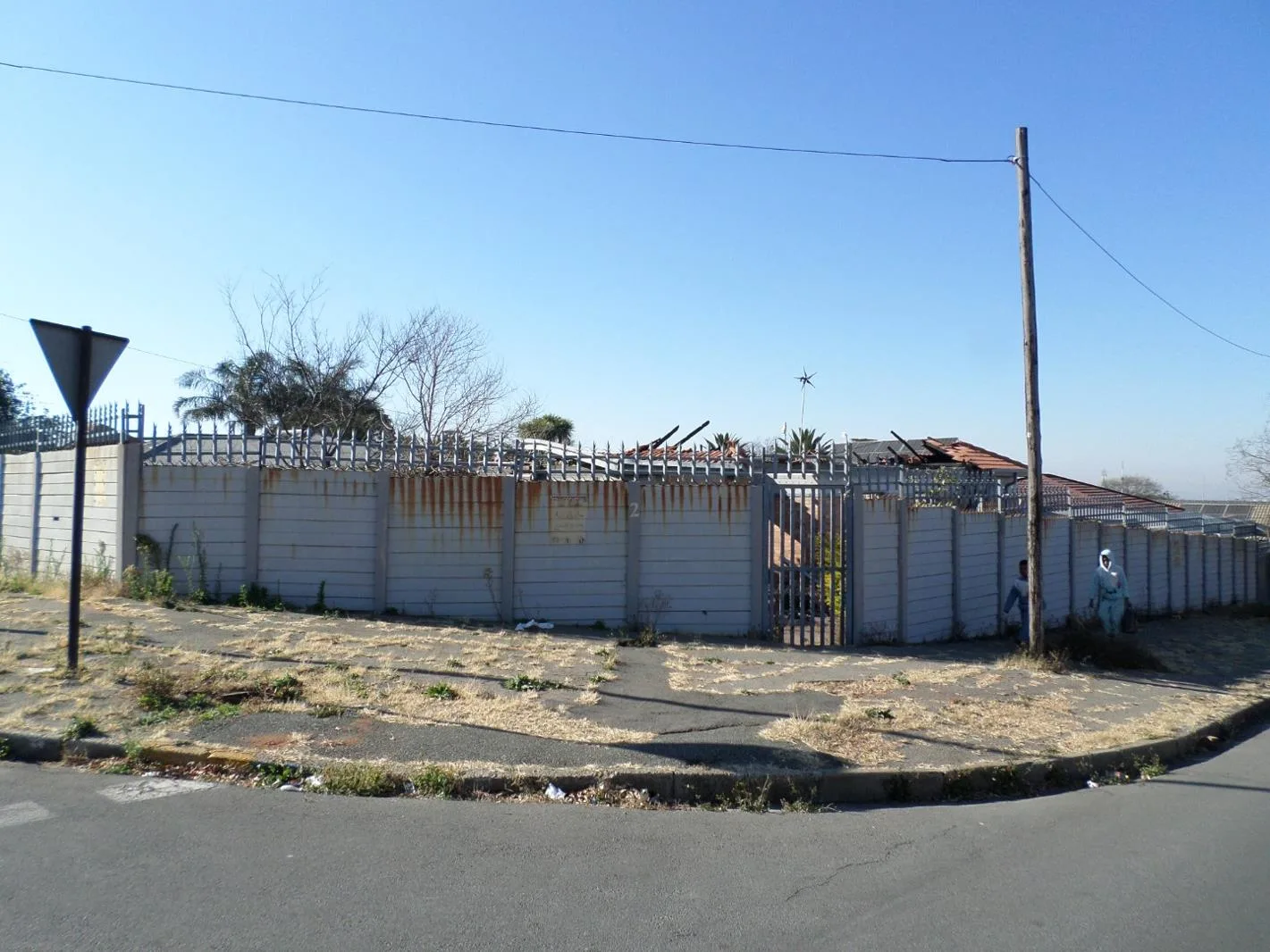 607 m² Land available in Primrose