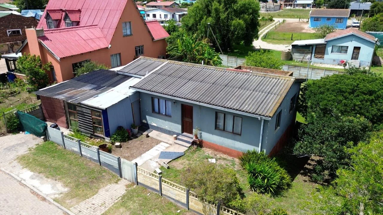 3 Bedroom House for sale in Pacaltsdorp